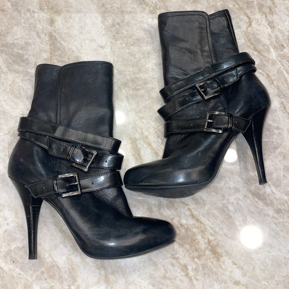 BLACK LEATHER FUR BOOTS! Multi Functional! Leather Fur options! Size:6.5 - Picture 4 of 16